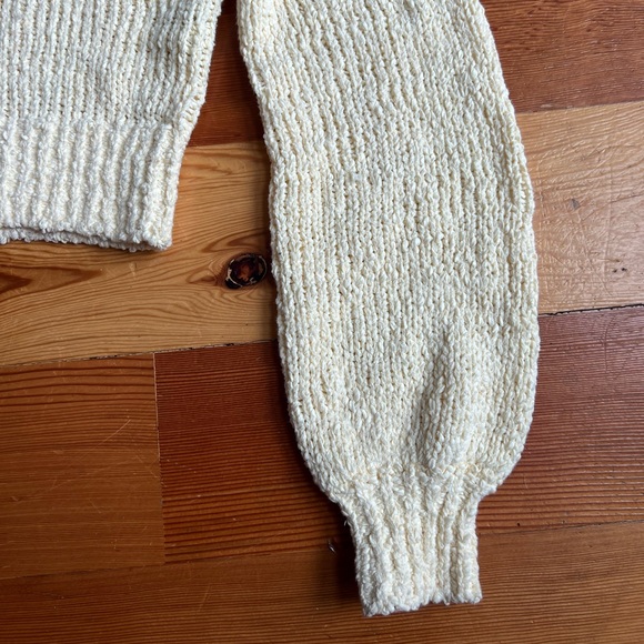 Pastel yellow Sunday Best Aritzia knit sweater - Picture 5 of 5